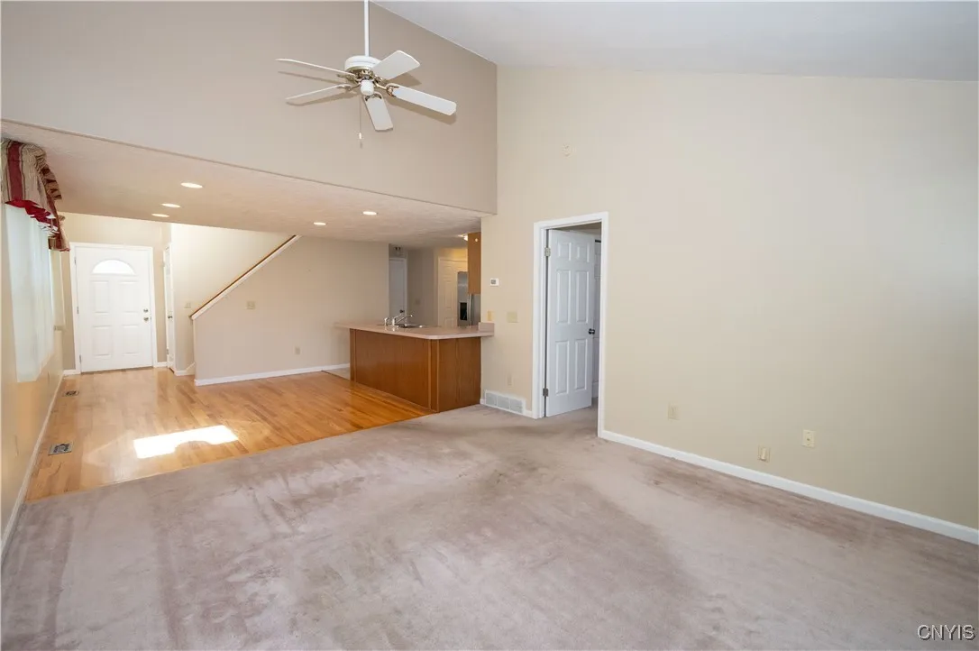 6407 Fantail Lane, Cicero, New York 13039, Cicero, New York 13039, 3 Bedrooms Bedrooms, 6 Rooms Rooms,2 BathroomsBathrooms,Residential,For Sale,6407 Fantail Lane, Cicero, New York 13039,0,S1645622