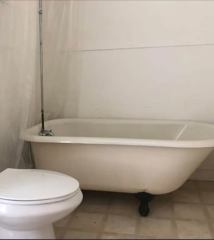 14 Reynolds Avenue, Oneonta, New York 13820, Oneonta, New York 13820, 2 Bedrooms Bedrooms, 4 Rooms Rooms,1 BathroomBathrooms,Residential Lease,For Rent,14 Reynolds Avenue, Oneonta, New York 13820,0,R1643238