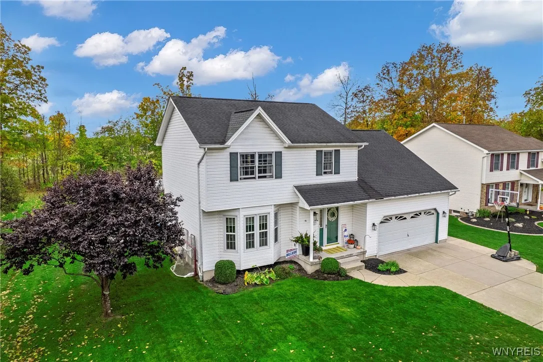 13337 Maple, Alden, New York 14004, Alden, New York 14004, 3 Bedrooms Bedrooms, 6 Rooms Rooms,1 BathroomBathrooms,Residential,For Sale,13337 Maple, Alden, New York 14004,0,B1645419