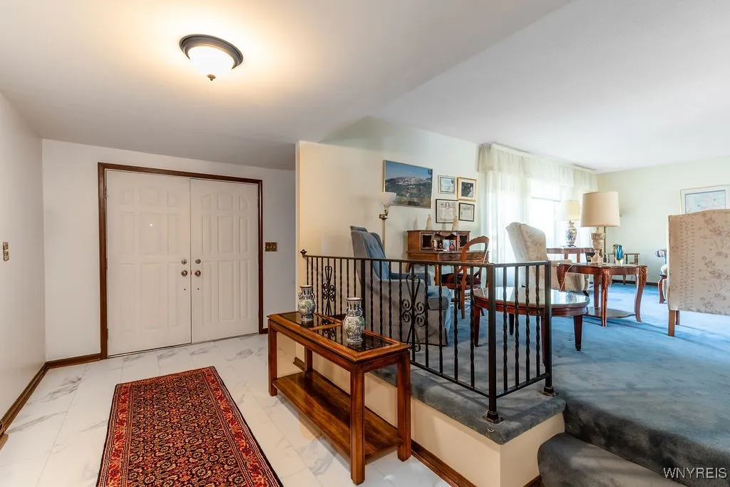 228 Sundown Trail, Amherst, New York 14221, Amherst, New York 14221, 3 Bedrooms Bedrooms, 6 Rooms Rooms,1 BathroomBathrooms,Residential,For Sale,228 Sundown Trail, Amherst, New York 14221,0,B1645338