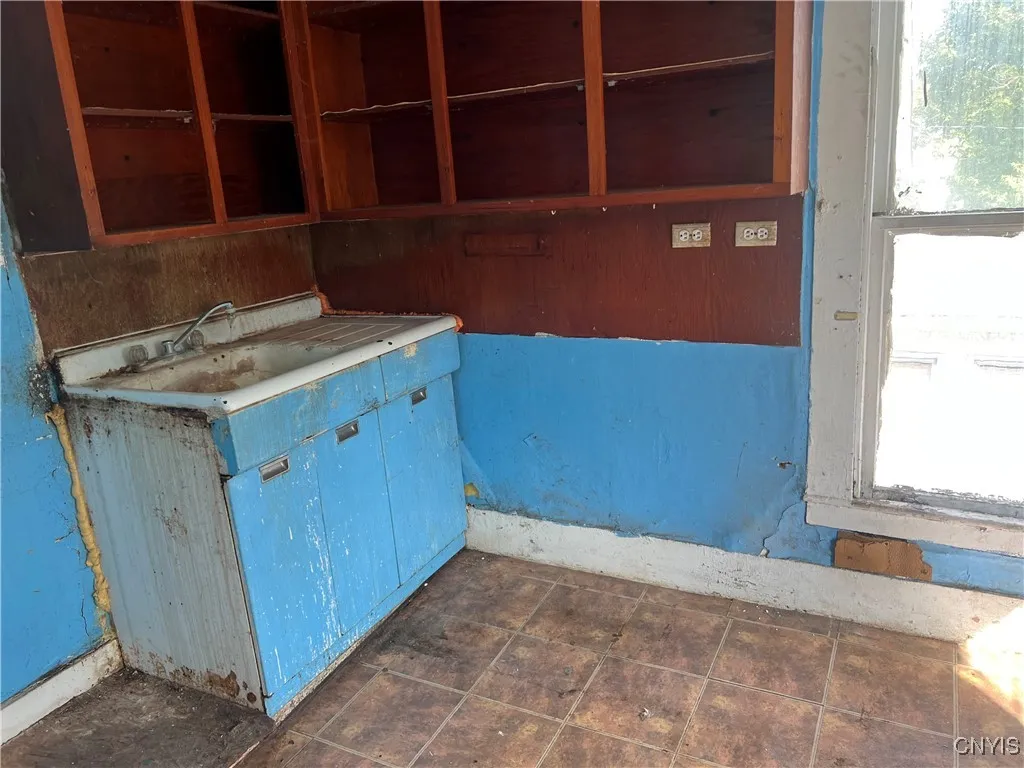 2 Riverview Avenue, Cortland, New York 13045, Cortland, New York 13045, 4 Bedrooms Bedrooms, ,2 BathroomsBathrooms,Residential,For Sale,2 Riverview Avenue, Cortland, New York 13045,0,S1645627