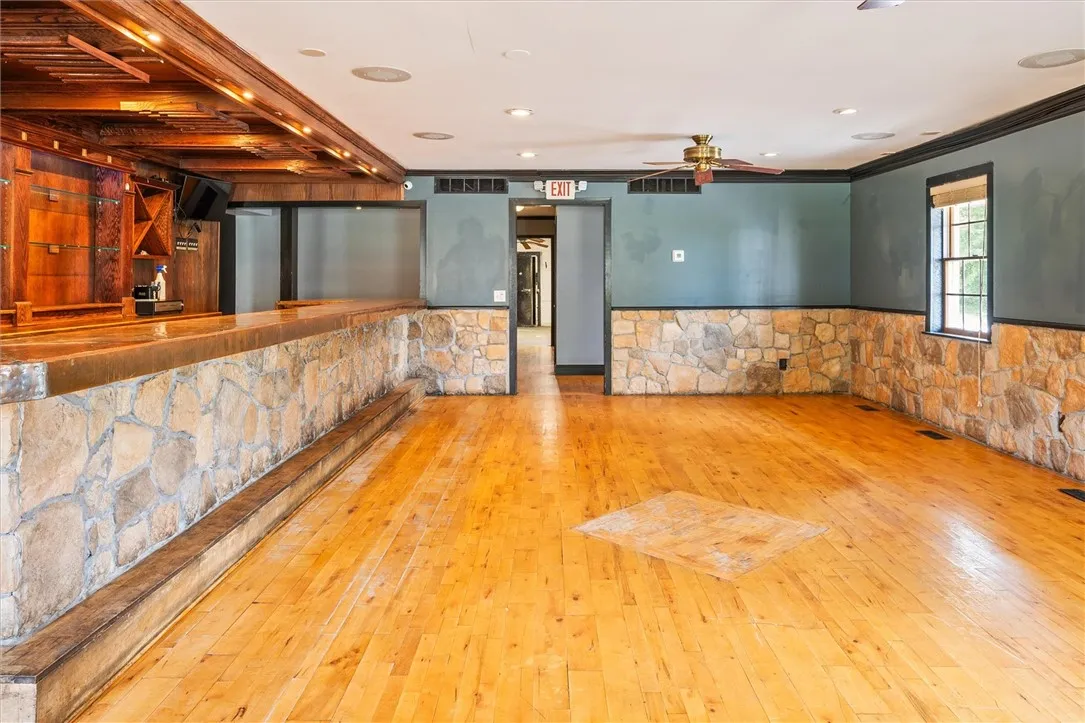 1369 Pittsford Mendon Road, Mendon, New York 14506, Mendon, New York 14506, ,Commercial Lease,For Rent,1369 Pittsford Mendon Road, Mendon, New York 14506,0,R1645626