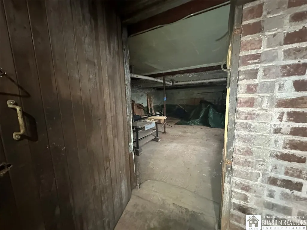 3108 North Main Street Extension, Ellicott, New Yo, Ellicott, New York 14701, 3 Bedrooms Bedrooms, 9 Rooms Rooms,1 BathroomBathrooms,Residential,For Sale,3108 North Main Street Extension, Ellicott, New Yo,0,R1644923