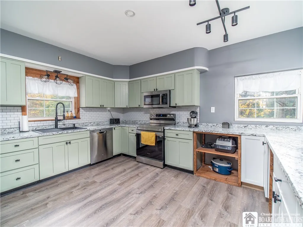 3108 North Main Street Extension, Ellicott, New Yo, Ellicott, New York 14701, 3 Bedrooms Bedrooms, 9 Rooms Rooms,1 BathroomBathrooms,Residential,For Sale,3108 North Main Street Extension, Ellicott, New Yo,0,R1644923