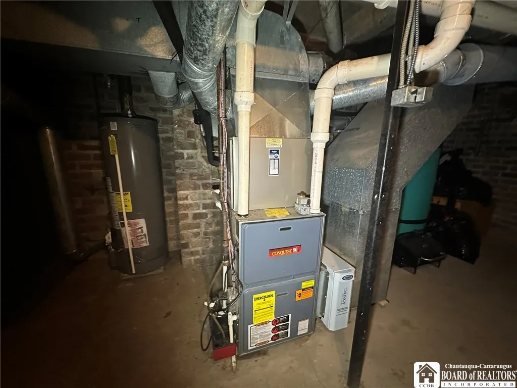 3108 North Main Street Extension, Ellicott, New Yo, Ellicott, New York 14701, 3 Bedrooms Bedrooms, 9 Rooms Rooms,1 BathroomBathrooms,Residential,For Sale,3108 North Main Street Extension, Ellicott, New Yo,0,R1644923