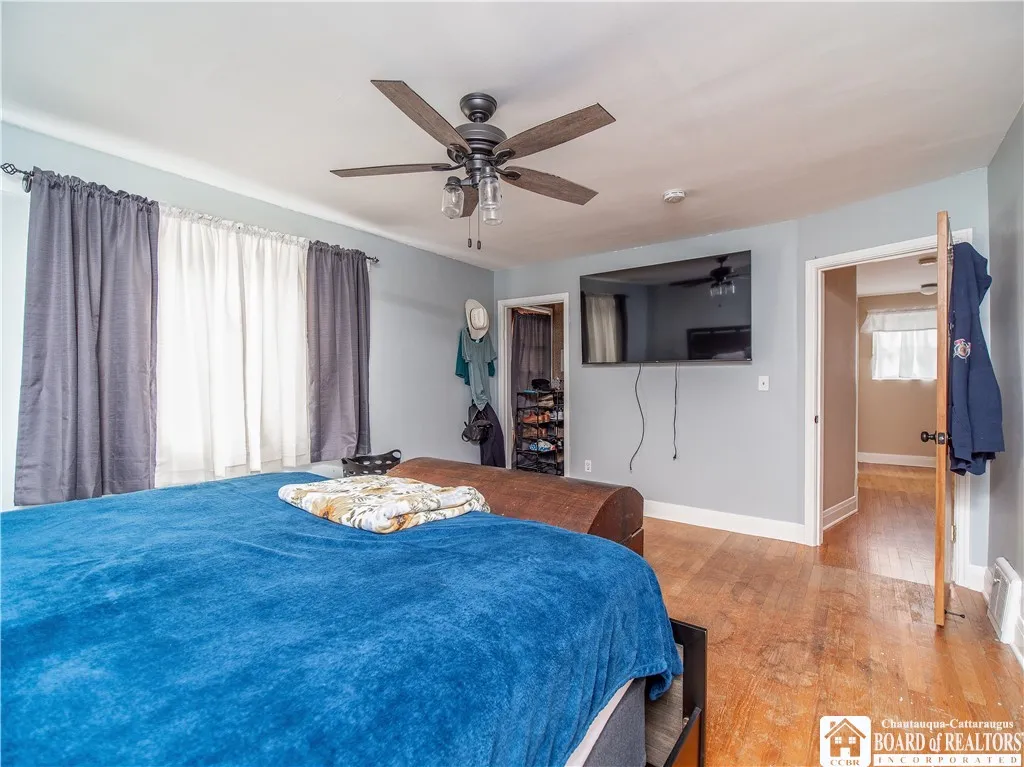 3108 North Main Street Extension, Ellicott, New Yo, Ellicott, New York 14701, 3 Bedrooms Bedrooms, 9 Rooms Rooms,1 BathroomBathrooms,Residential,For Sale,3108 North Main Street Extension, Ellicott, New Yo,0,R1644923