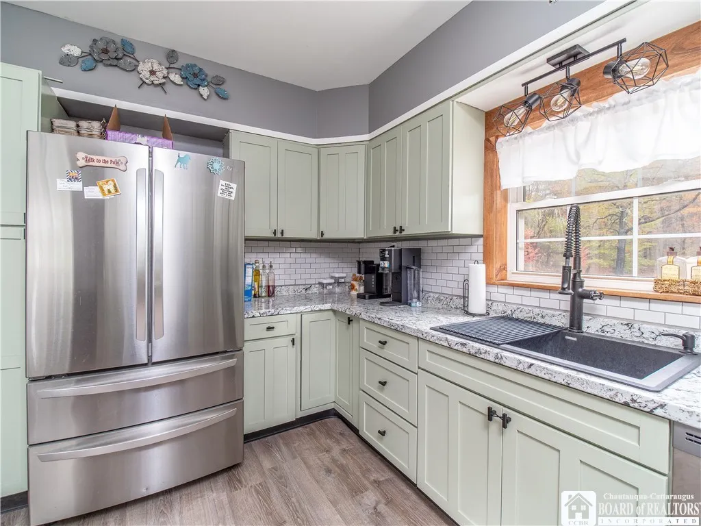 3108 North Main Street Extension, Ellicott, New Yo, Ellicott, New York 14701, 3 Bedrooms Bedrooms, 9 Rooms Rooms,1 BathroomBathrooms,Residential,For Sale,3108 North Main Street Extension, Ellicott, New Yo,0,R1644923