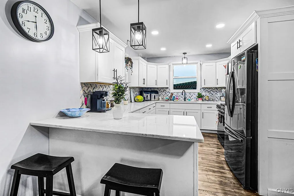 8896 Red Hill Road, New Hartford, New York 13413, New Hartford, New York 13413, 4 Bedrooms Bedrooms, 9 Rooms Rooms,3 BathroomsBathrooms,Residential,For Sale,8896 Red Hill Road, New Hartford, New York 13413,0,S1645643