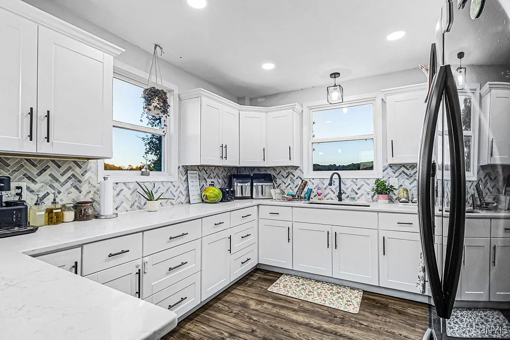 8896 Red Hill Road, New Hartford, New York 13413, New Hartford, New York 13413, 4 Bedrooms Bedrooms, 9 Rooms Rooms,3 BathroomsBathrooms,Residential,For Sale,8896 Red Hill Road, New Hartford, New York 13413,0,S1645643