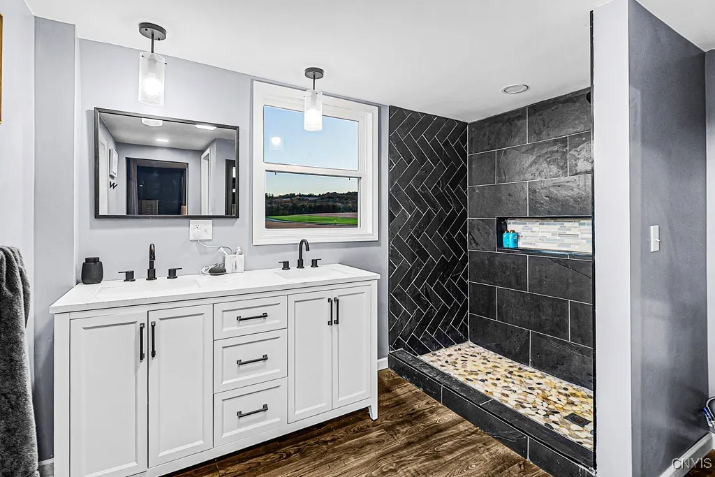 8896 Red Hill Road, New Hartford, New York 13413, New Hartford, New York 13413, 4 Bedrooms Bedrooms, 9 Rooms Rooms,3 BathroomsBathrooms,Residential,For Sale,8896 Red Hill Road, New Hartford, New York 13413,0,S1645643