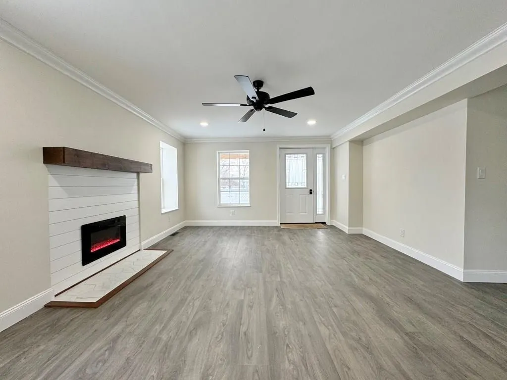 992 Pauline Avenue, Southport, New York 14871, Southport, New York 14871, 4 Bedrooms Bedrooms, 8 Rooms Rooms,2 BathroomsBathrooms,Residential,For Sale,992 Pauline Avenue, Southport, New York 14871,0,R1645670