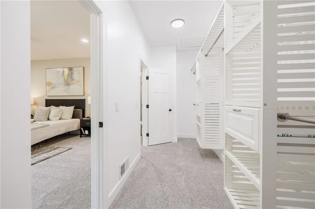 3283 Roosevelt Highway, Hamlin, New York 14464, Hamlin, New York 14464, 3 Bedrooms Bedrooms, 9 Rooms Rooms,2 BathroomsBathrooms,Residential,For Sale,3283 Roosevelt Highway, Hamlin, New York 14464,0,R1643599