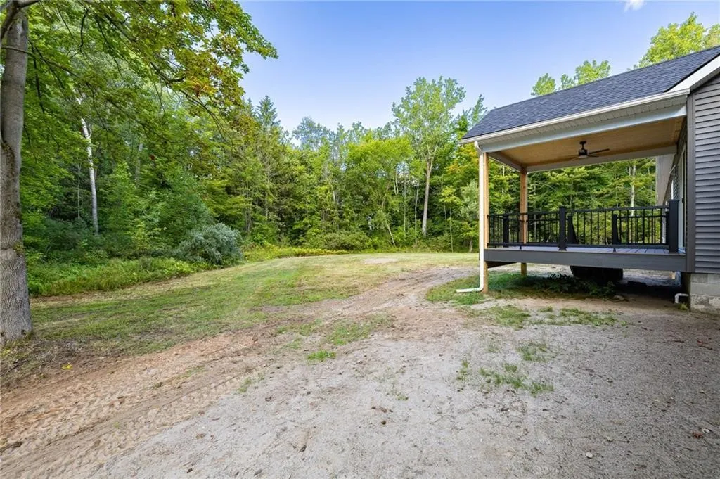 3283 Roosevelt Highway, Hamlin, New York 14464, Hamlin, New York 14464, 3 Bedrooms Bedrooms, 9 Rooms Rooms,2 BathroomsBathrooms,Residential,For Sale,3283 Roosevelt Highway, Hamlin, New York 14464,0,R1643599