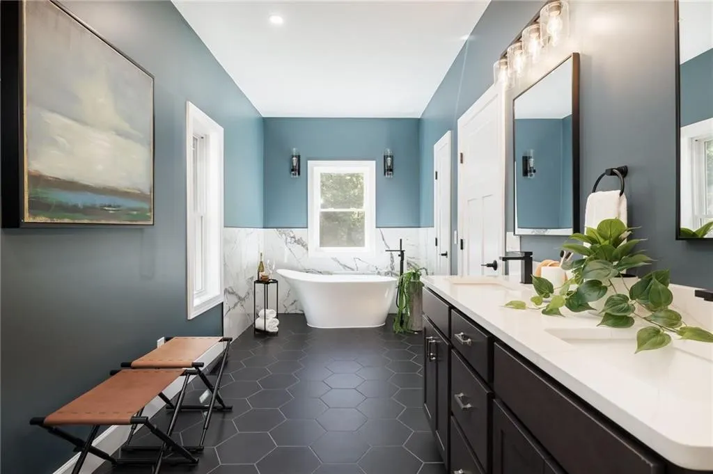 3283 Roosevelt Highway, Hamlin, New York 14464, Hamlin, New York 14464, 3 Bedrooms Bedrooms, 9 Rooms Rooms,2 BathroomsBathrooms,Residential,For Sale,3283 Roosevelt Highway, Hamlin, New York 14464,0,R1643599