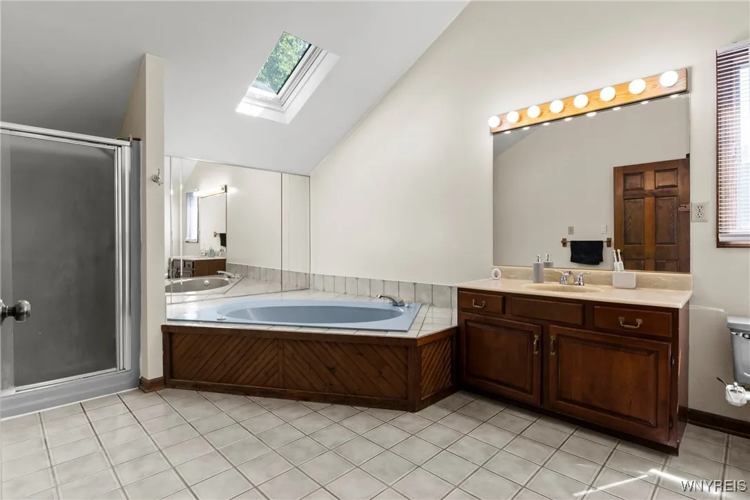 81 Plumwood Court, Amherst, New York 14051, Amherst, New York 14051, 4 Bedrooms Bedrooms, 9 Rooms Rooms,2 BathroomsBathrooms,Residential,For Sale,81 Plumwood Court, Amherst, New York 14051,0,B1645669