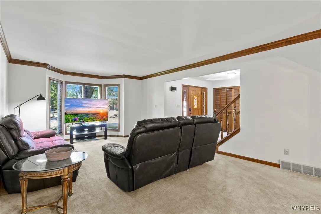 81 Plumwood Court, Amherst, New York 14051, Amherst, New York 14051, 4 Bedrooms Bedrooms, 9 Rooms Rooms,2 BathroomsBathrooms,Residential,For Sale,81 Plumwood Court, Amherst, New York 14051,0,B1645669