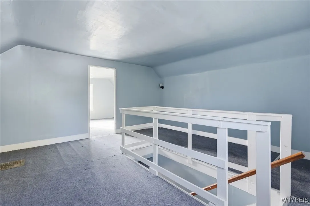 2311 Niagara Street, Buffalo, New York 14207, Buffalo, New York 14207, 3 Bedrooms Bedrooms, 7 Rooms Rooms,1 BathroomBathrooms,Residential,For Sale,2311 Niagara Street, Buffalo, New York 14207,0,B1645659