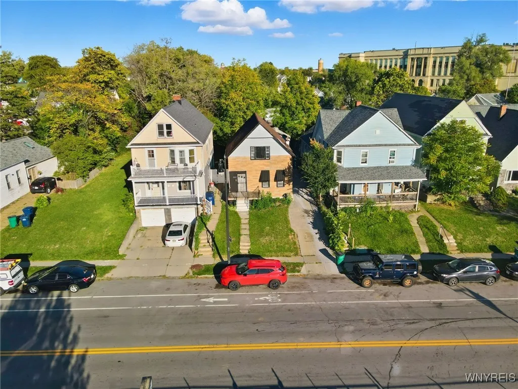 2311 Niagara Street, Buffalo, New York 14207, Buffalo, New York 14207, 3 Bedrooms Bedrooms, 7 Rooms Rooms,1 BathroomBathrooms,Residential,For Sale,2311 Niagara Street, Buffalo, New York 14207,0,B1645659