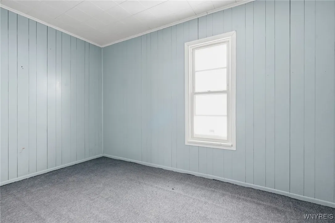 2311 Niagara Street, Buffalo, New York 14207, Buffalo, New York 14207, 3 Bedrooms Bedrooms, 7 Rooms Rooms,1 BathroomBathrooms,Residential,For Sale,2311 Niagara Street, Buffalo, New York 14207,0,B1645659
