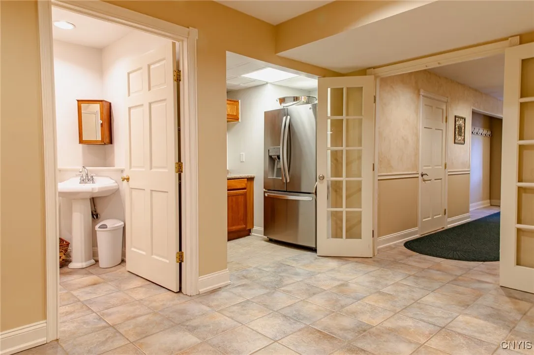 5857 East Lake Road, Cazenovia, New York 13035, Cazenovia, New York 13035, 5 Bedrooms Bedrooms, 9 Rooms Rooms,3 BathroomsBathrooms,Residential,For Sale,5857 East Lake Road, Cazenovia, New York 13035,0,S1645012