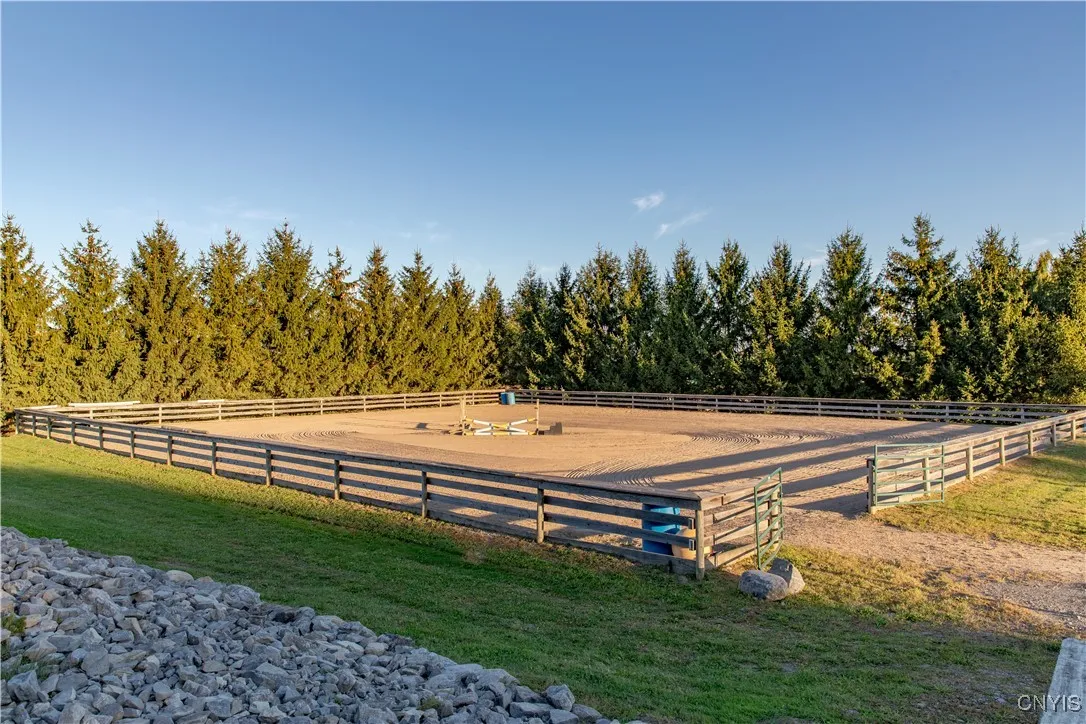 5857 East Lake Road, Cazenovia, New York 13035, Cazenovia, New York 13035, 5 Bedrooms Bedrooms, 9 Rooms Rooms,3 BathroomsBathrooms,Residential,For Sale,5857 East Lake Road, Cazenovia, New York 13035,0,S1645012