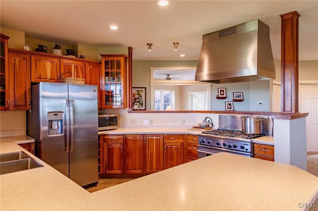 5857 East Lake Road, Cazenovia, New York 13035, Cazenovia, New York 13035, 5 Bedrooms Bedrooms, 9 Rooms Rooms,3 BathroomsBathrooms,Residential,For Sale,5857 East Lake Road, Cazenovia, New York 13035,0,S1645012