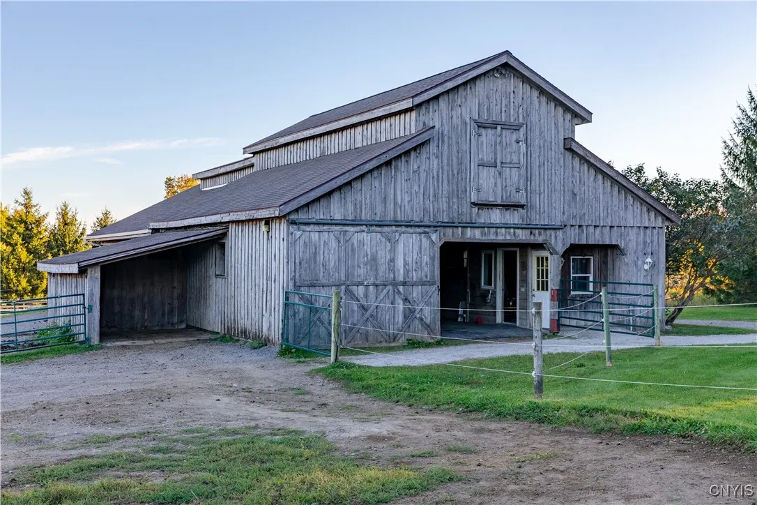 5857 East Lake Road, Cazenovia, New York 13035, Cazenovia, New York 13035, 5 Bedrooms Bedrooms, 9 Rooms Rooms,3 BathroomsBathrooms,Residential,For Sale,5857 East Lake Road, Cazenovia, New York 13035,0,S1645012