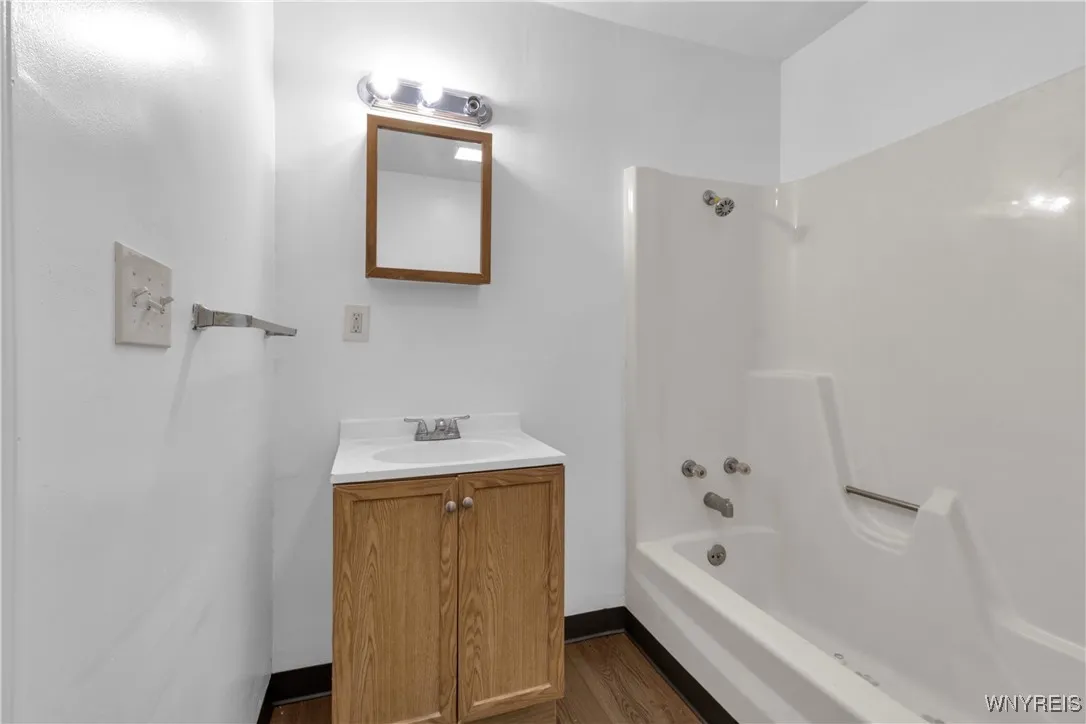 247 Oliver, North Tonawanda, New York 14120, North Tonawanda, New York 14120, 3 Bedrooms Bedrooms, 7 Rooms Rooms,1 BathroomBathrooms,Residential,For Sale,247 Oliver, North Tonawanda, New York 14120,0,B1644963