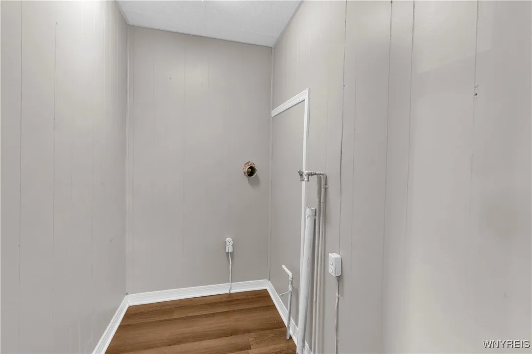247 Oliver, North Tonawanda, New York 14120, North Tonawanda, New York 14120, 3 Bedrooms Bedrooms, 7 Rooms Rooms,1 BathroomBathrooms,Residential,For Sale,247 Oliver, North Tonawanda, New York 14120,0,B1644963