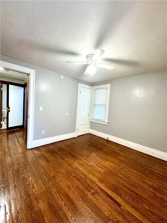 451 Lakeview Park, Rochester, New York 14613, Rochester, New York 14613, 3 Bedrooms Bedrooms, 10 Rooms Rooms,1 BathroomBathrooms,Residential,For Sale,451 Lakeview Park, Rochester, New York 14613,0,R1645686