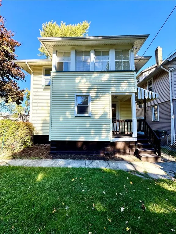 451 Lakeview Park, Rochester, New York 14613, Rochester, New York 14613, 3 Bedrooms Bedrooms, 10 Rooms Rooms,1 BathroomBathrooms,Residential,For Sale,451 Lakeview Park, Rochester, New York 14613,0,R1645686