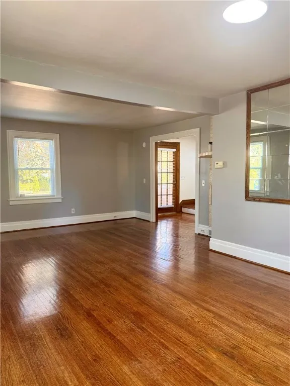 451 Lakeview Park, Rochester, New York 14613, Rochester, New York 14613, 3 Bedrooms Bedrooms, 10 Rooms Rooms,1 BathroomBathrooms,Residential,For Sale,451 Lakeview Park, Rochester, New York 14613,0,R1645686