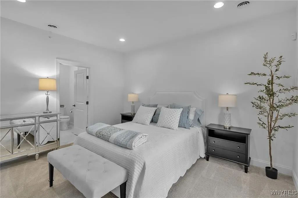 101 California Drive A, Amherst, New York 14221, Amherst, New York 14221, 3 Bedrooms Bedrooms, 10 Rooms Rooms,2 BathroomsBathrooms,Residential,For Sale,101 California Drive A, Amherst, New York 14221,0,B1645435