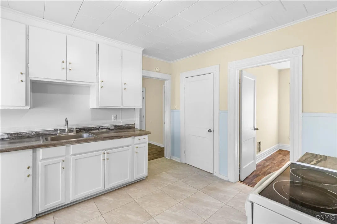 1569 & 1565 Dudley Avenue, Utica, New York 135, Utica, New York 13501, 6 Bedrooms Bedrooms, ,2 BathroomsBathrooms,Residential,For Sale,1569 & 1565 Dudley Avenue, Utica, New York 135,0,S1645465