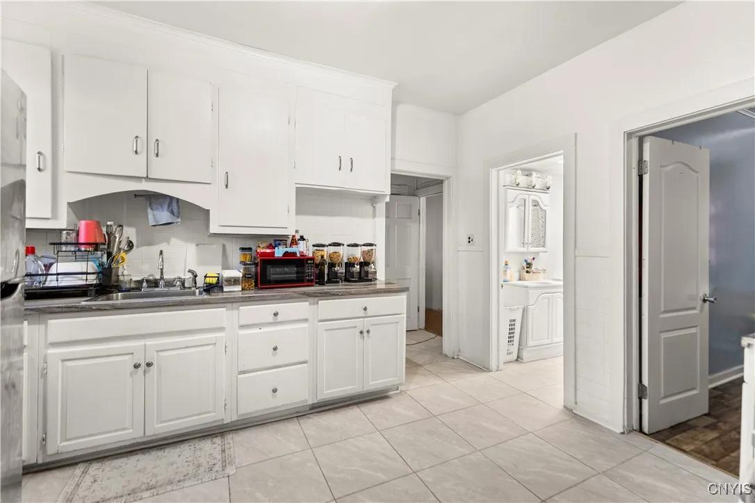 1569 & 1565 Dudley Avenue, Utica, New York 135, Utica, New York 13501, 6 Bedrooms Bedrooms, ,2 BathroomsBathrooms,Residential,For Sale,1569 & 1565 Dudley Avenue, Utica, New York 135,0,S1645465