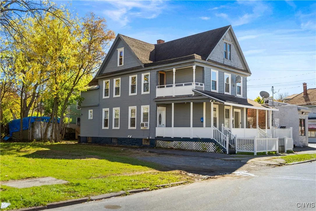 1569 & 1565 Dudley Avenue, Utica, New York 135, Utica, New York 13501, 6 Bedrooms Bedrooms, ,2 BathroomsBathrooms,Residential,For Sale,1569 & 1565 Dudley Avenue, Utica, New York 135,0,S1645465