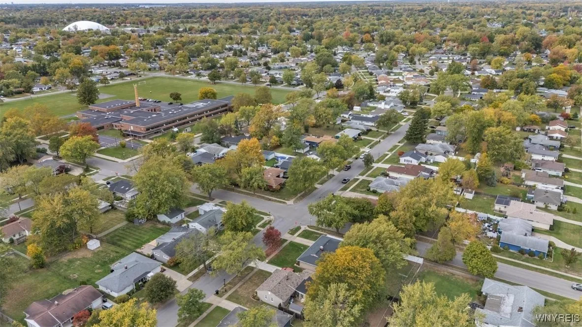 180 Overbrook Avenue, Tonawanda, New York 14150, Tonawanda, New York 14150, 3 Bedrooms Bedrooms, 7 Rooms Rooms,1 BathroomBathrooms,Residential,For Sale,180 Overbrook Avenue, Tonawanda, New York 14150,0,B1645415