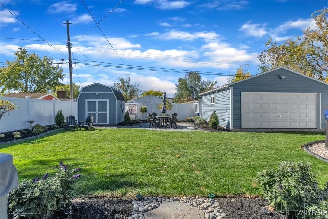 180 Overbrook Avenue, Tonawanda, New York 14150, Tonawanda, New York 14150, 3 Bedrooms Bedrooms, 7 Rooms Rooms,1 BathroomBathrooms,Residential,For Sale,180 Overbrook Avenue, Tonawanda, New York 14150,0,B1645415