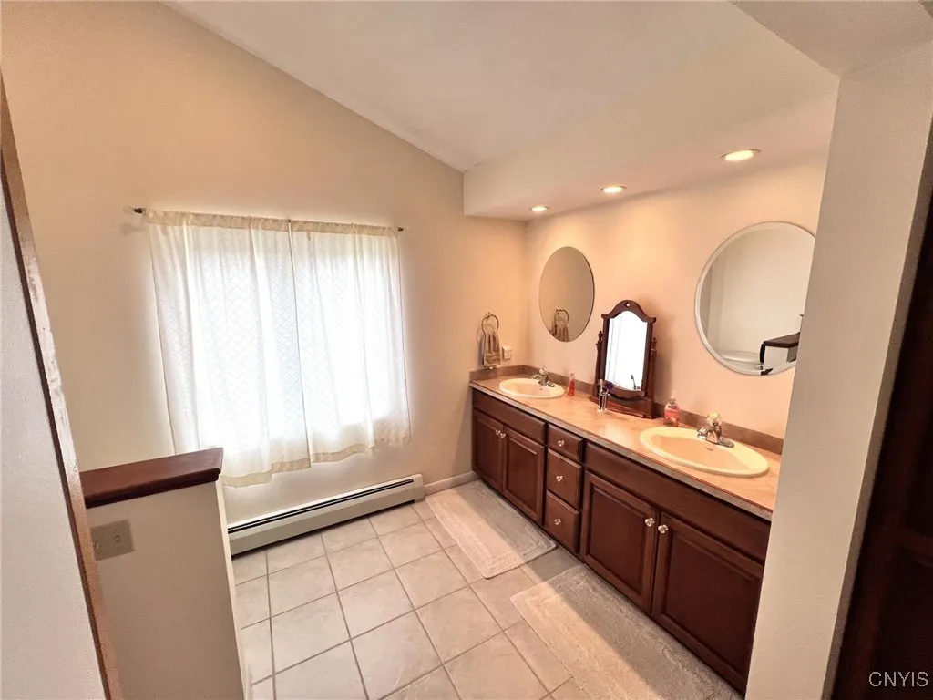 1074 Halstead Road, Cortlandville, New York 13045, Cortlandville, New York 13045, 4 Bedrooms Bedrooms, 15 Rooms Rooms,4 BathroomsBathrooms,Residential,For Sale,1074 Halstead Road, Cortlandville, New York 13045,0,S1645693