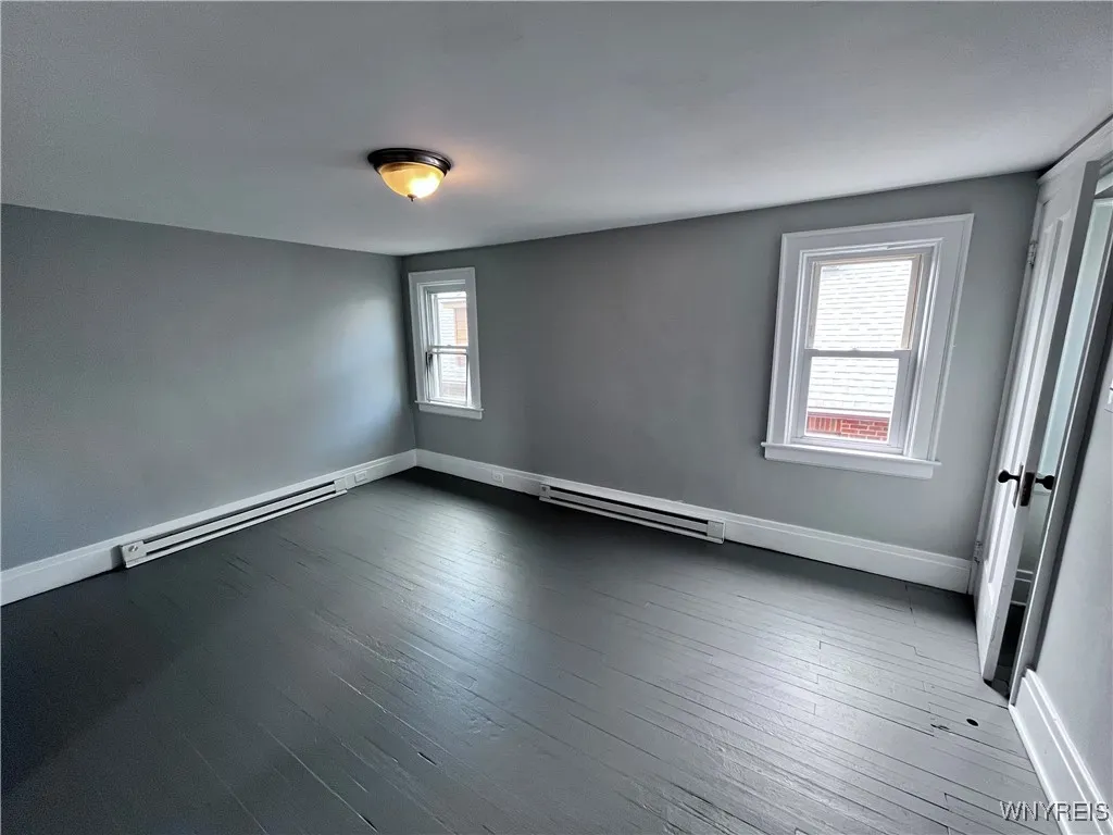 45 Delham Avenue, Buffalo, New York 14216, Buffalo, New York 14216, 4 Bedrooms Bedrooms, 8 Rooms Rooms,2 BathroomsBathrooms,Residential Lease,For Rent,45 Delham Avenue, Buffalo, New York 14216,0,B1645690