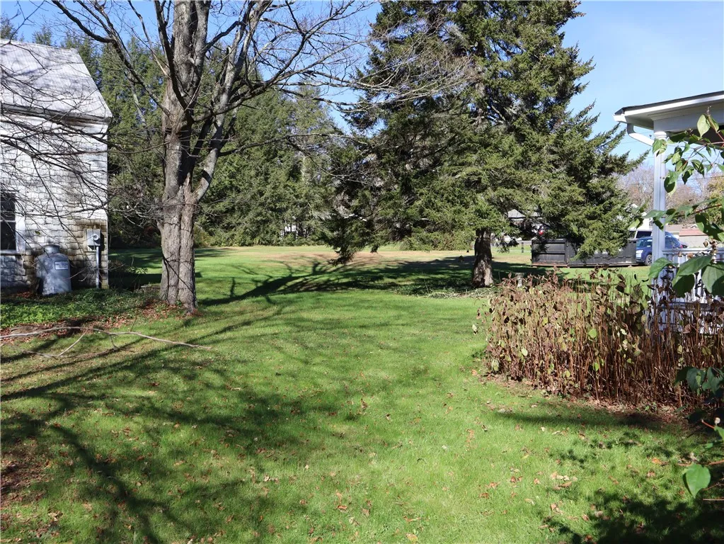 35 Lake Street, Harpersfield, New York 12167, Harpersfield, New York 12167, 6 Bedrooms Bedrooms, 9 Rooms Rooms,2 BathroomsBathrooms,Residential,For Sale,35 Lake Street, Harpersfield, New York 12167,0,R1645704