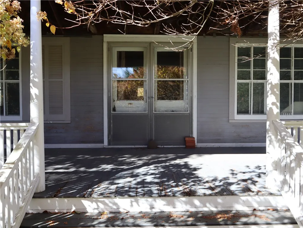 35 Lake Street, Harpersfield, New York 12167, Harpersfield, New York 12167, 6 Bedrooms Bedrooms, 9 Rooms Rooms,2 BathroomsBathrooms,Residential,For Sale,35 Lake Street, Harpersfield, New York 12167,0,R1645704