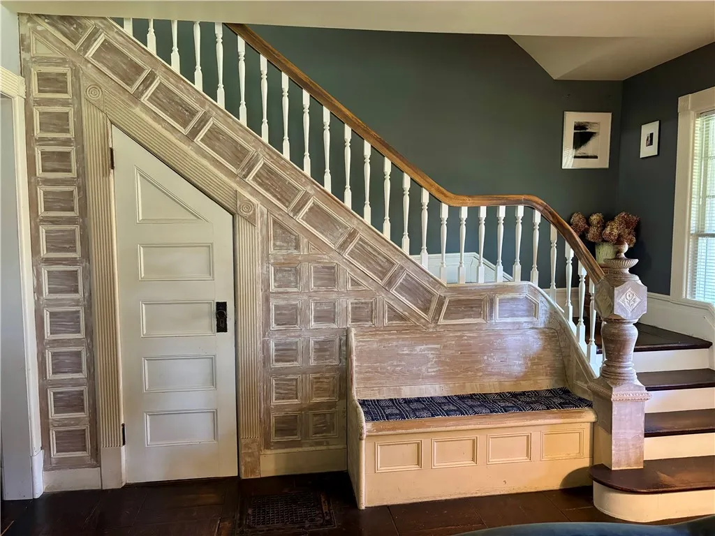 35 Lake Street, Harpersfield, New York 12167, Harpersfield, New York 12167, 6 Bedrooms Bedrooms, 9 Rooms Rooms,2 BathroomsBathrooms,Residential,For Sale,35 Lake Street, Harpersfield, New York 12167,0,R1645704