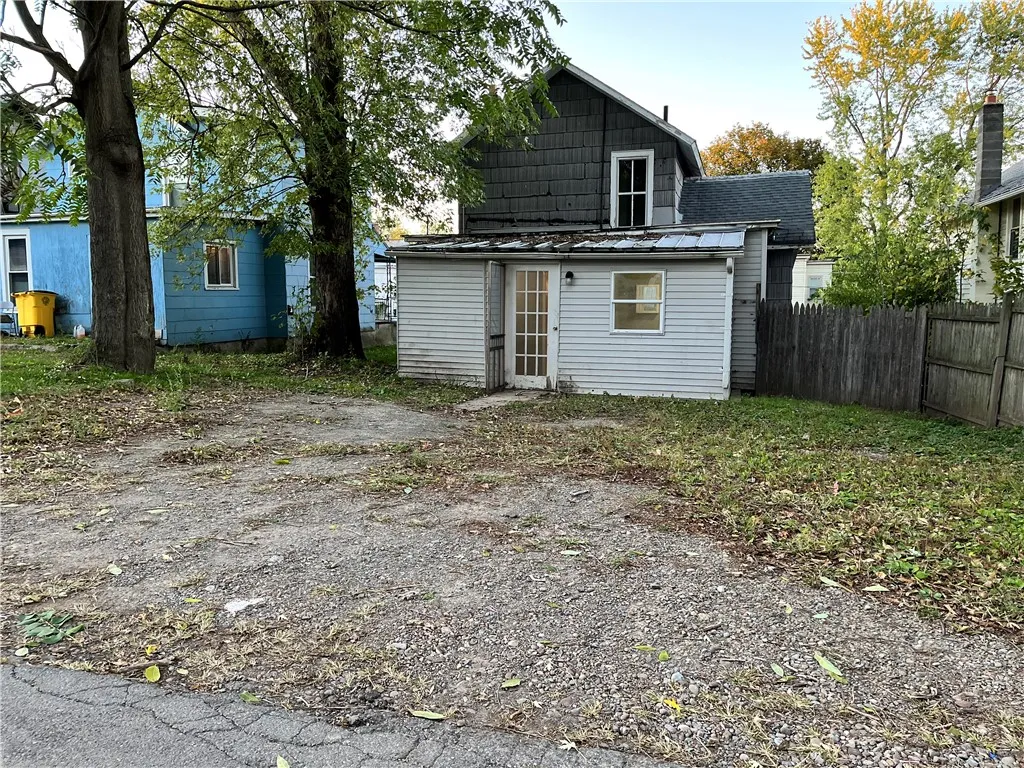 421 Partridge Street, Elmira City, New York 14904, Elmira City, New York 14904, 3 Bedrooms Bedrooms, 10 Rooms Rooms,1 BathroomBathrooms,Residential,For Sale,421 Partridge Street, Elmira City, New York 14904,0,R1645397