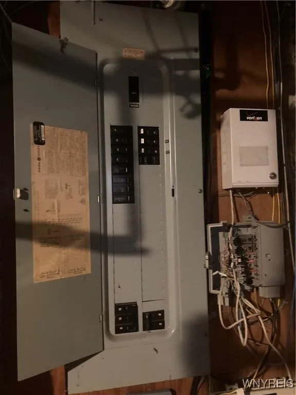 343 Elmwood Avenue, Buffalo, New York 14222, Buffalo, New York 14222, 21 Rooms Rooms,1 BathroomBathrooms,Residential,For Sale,343 Elmwood Avenue, Buffalo, New York 14222,0,B1645126