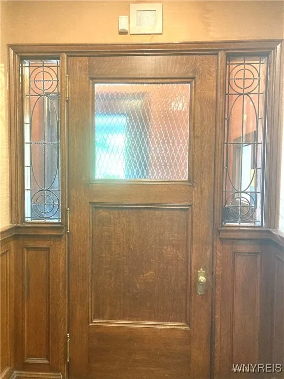 Vestibule
