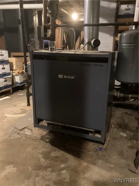 343 Elmwood Avenue, Buffalo, New York 14222, Buffalo, New York 14222, 21 Rooms Rooms,1 BathroomBathrooms,Residential,For Sale,343 Elmwood Avenue, Buffalo, New York 14222,0,B1645126