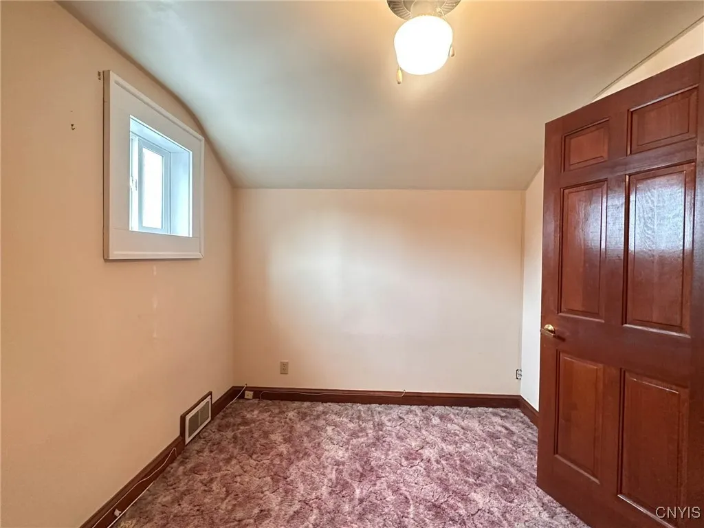 12 Eastwood Avenue, Utica, New York 13501, Utica, New York 13501, 5 Bedrooms Bedrooms, 10 Rooms Rooms,3 BathroomsBathrooms,Residential,For Sale,12 Eastwood Avenue, Utica, New York 13501,0,S1645713