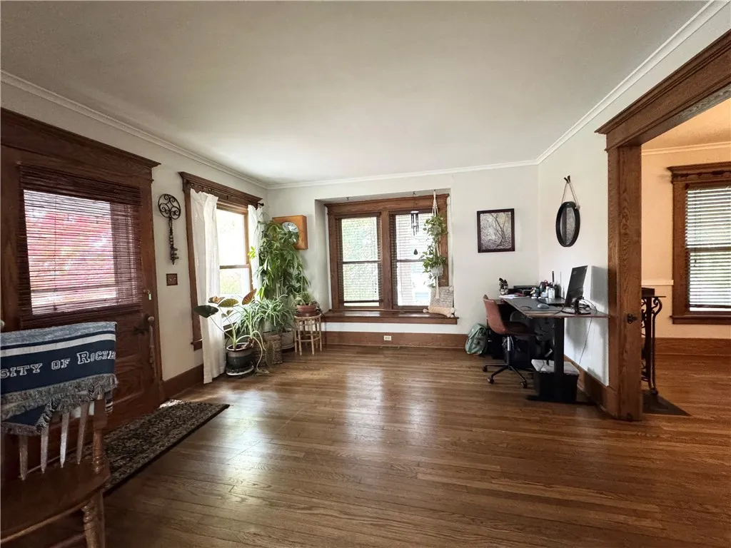10 Alden Avenue, Auburn, New York 13021, Auburn, New York 13021, 4 Bedrooms Bedrooms, 7 Rooms Rooms,3 BathroomsBathrooms,Residential,For Sale,10 Alden Avenue, Auburn, New York 13021,0,R1645645