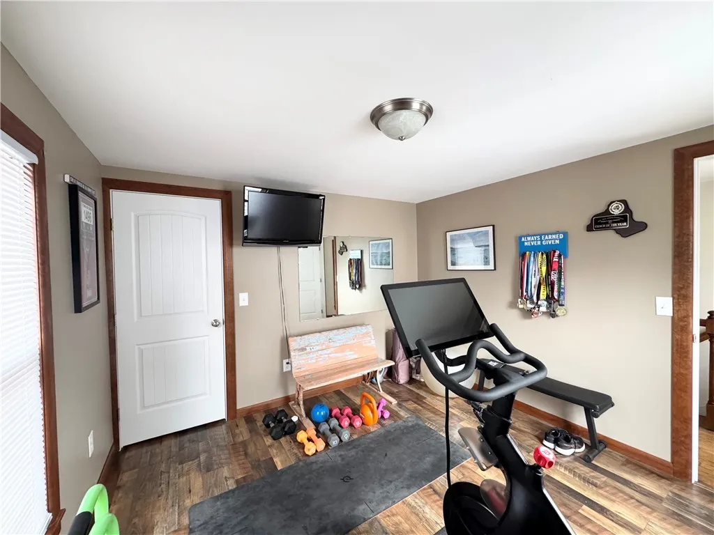 10 Alden Avenue, Auburn, New York 13021, Auburn, New York 13021, 4 Bedrooms Bedrooms, 7 Rooms Rooms,3 BathroomsBathrooms,Residential,For Sale,10 Alden Avenue, Auburn, New York 13021,0,R1645645